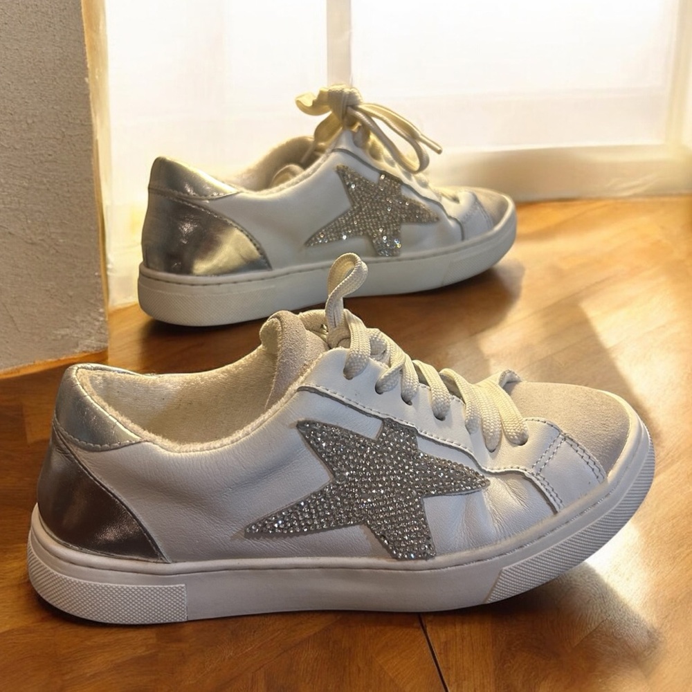 Steve Madden Rezume Rhinestone Women’s Sneakers